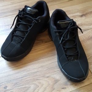 Black Jordan team elite 2